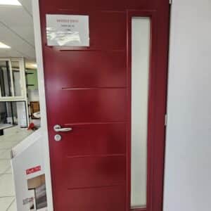 Porte d'entrée rouge Bel'm