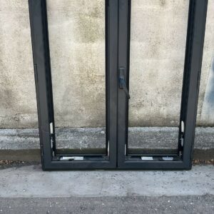 Menuiserie sans parclose et Sans Vitrages 1305 mm x 985 mm